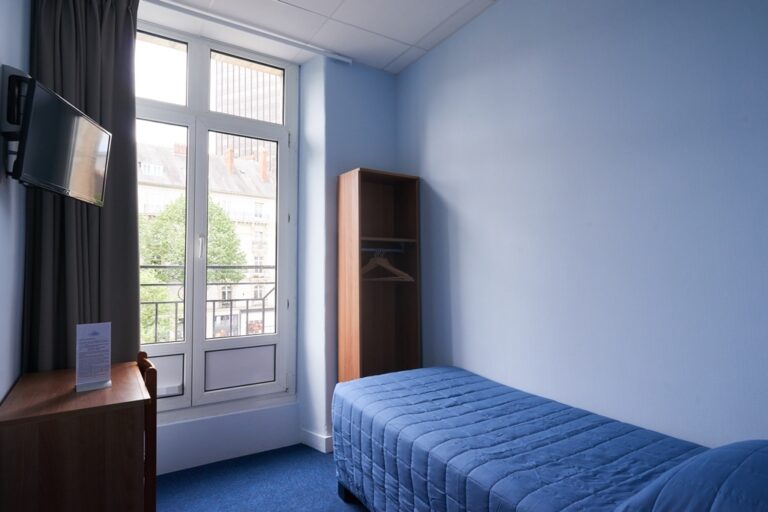 petit-duquesne-single